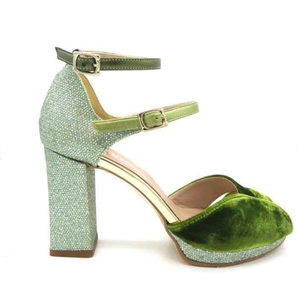 sandalias verdes